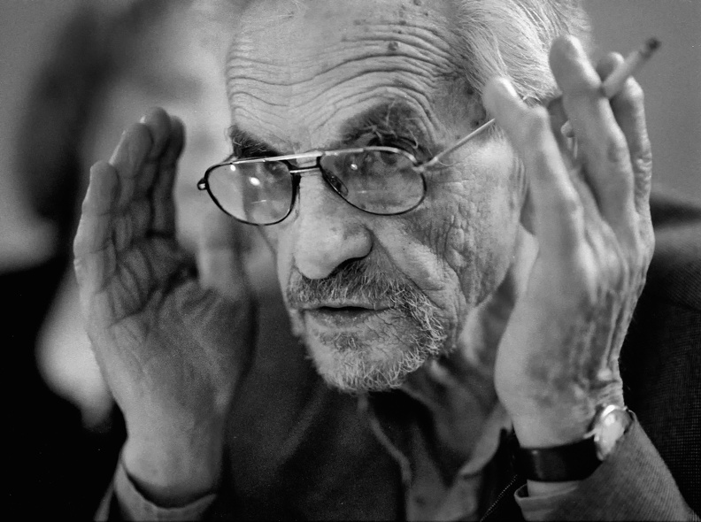 Porträt des Fotografen Horst Sturm 2010.
Bildquelle privat S 7 Porträt G Senft Horst Sturm 2010jpg.jpg