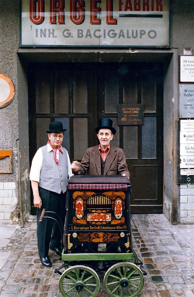 11107 berlin 860510 adn wettbewerb.jpg
